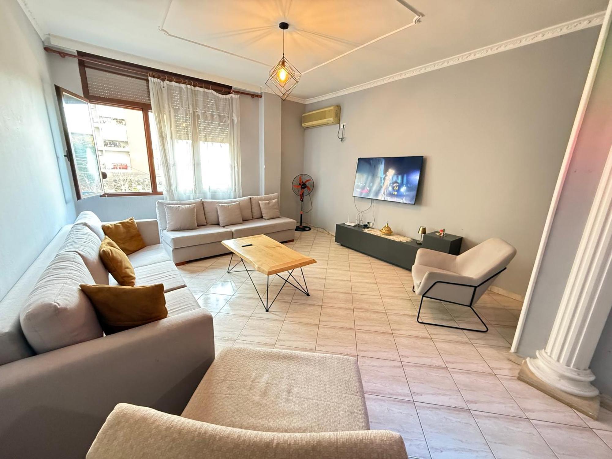 Dioras Apartment. Tirana Exteriör bild